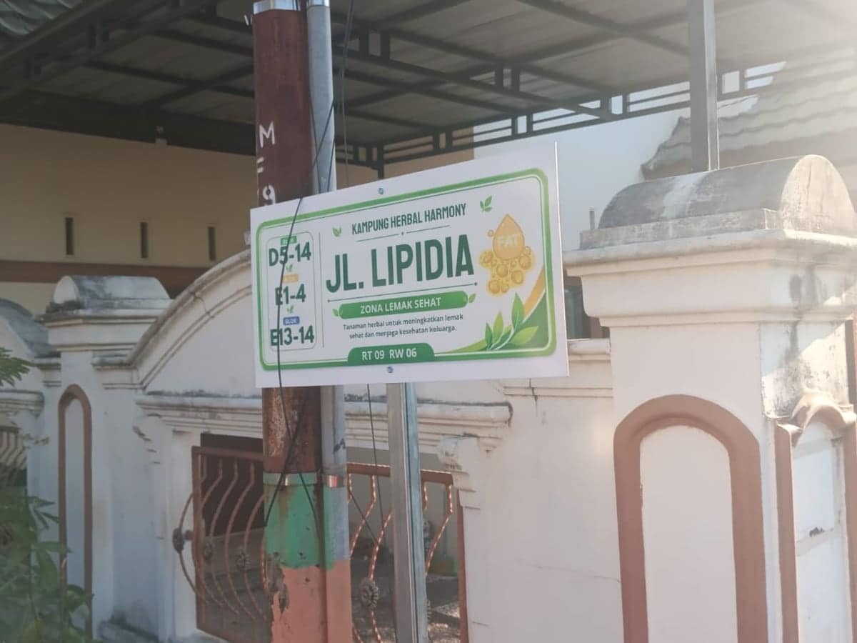 Foto papan Jl. Lipidia Zona Lemak Sehat